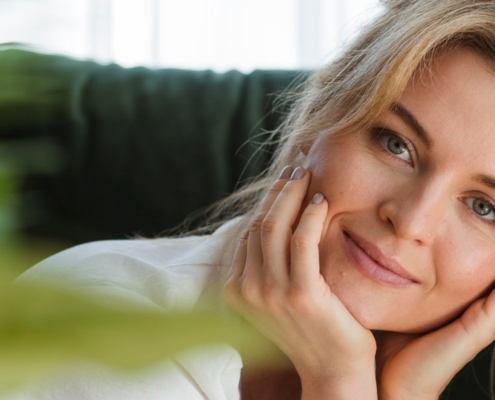 Pelle del viso cadente a 40 anni: scopri il lifting non invasivo viso